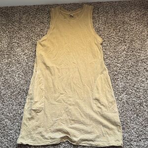 Old Navy Beige Sleeveless Top